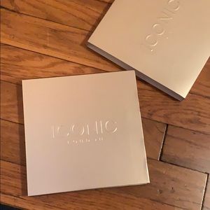 iconic eyeshadow palette